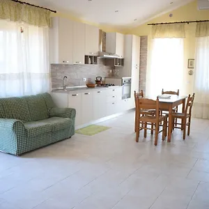 Apartment House Vaccarizzo, CTA